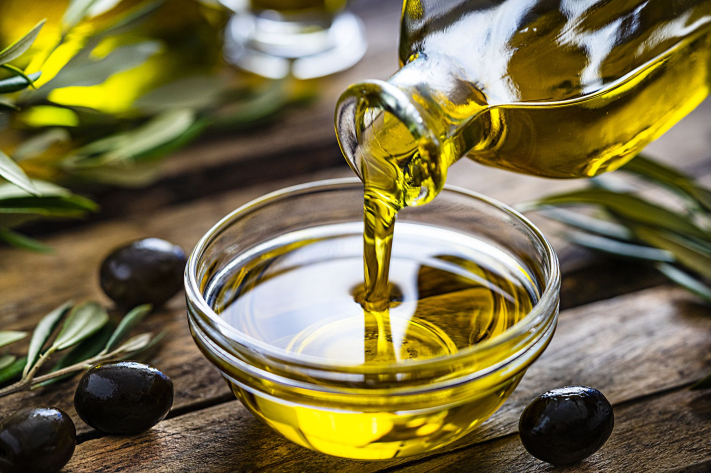 olive-oil-benefits-1614779319